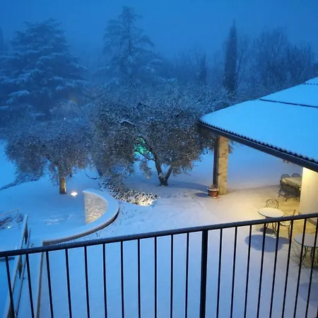 Relais Colle San Giorgio باردولينو