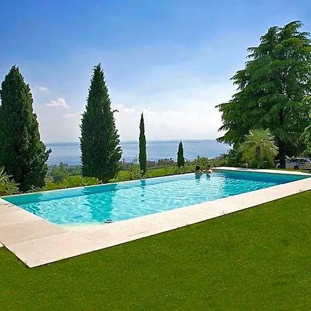 Relais Colle San Giorgio 4*
