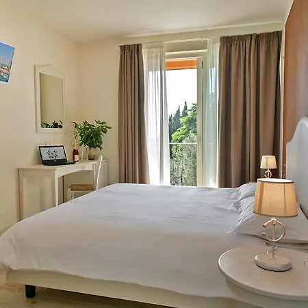 Frühstückspension Relais Colle San Giorgio 4*