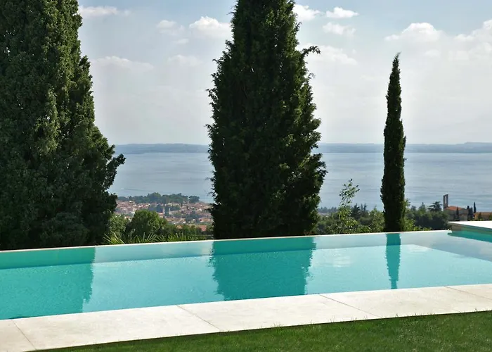 Relais Colle San Giorgio باردولينو