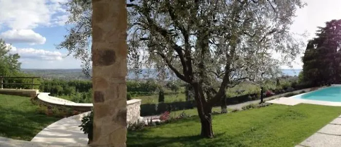 Relais Colle San Giorgio فندق مبيت وإفطار